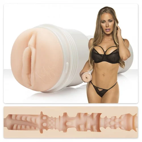Masturbátor FLESHLIGHT Girls Nicole Aniston Fit